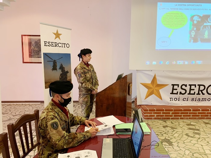 Esercito e didattica a distanza nelle scuole a Trapani (7)