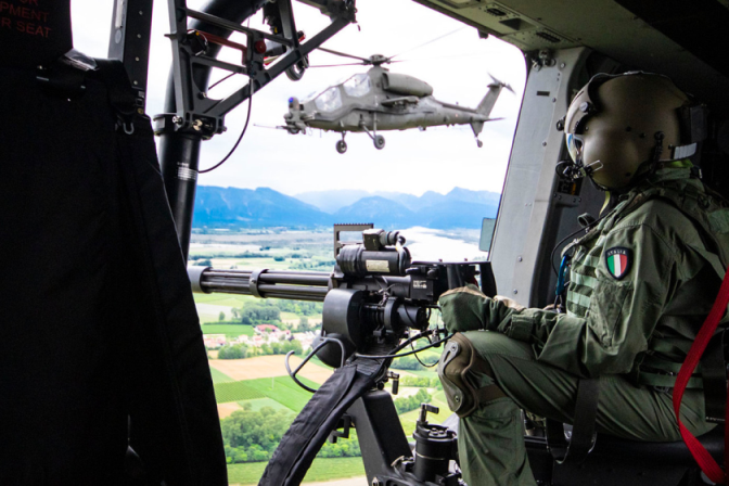 Aviazione dell'Esercito in addestramento